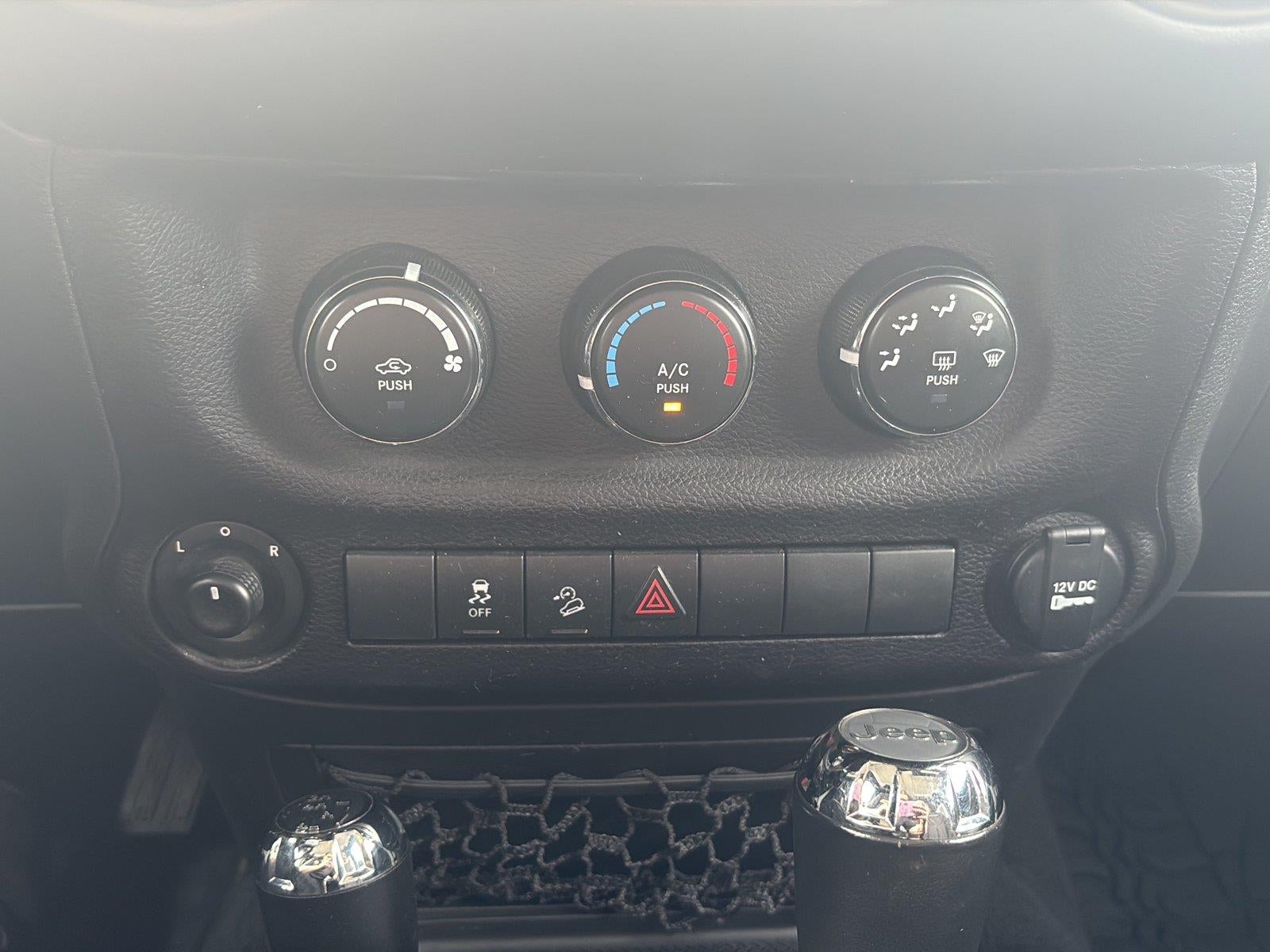 2018 Jeep Wrangler JK Unlimited Golden Eagle 4x4