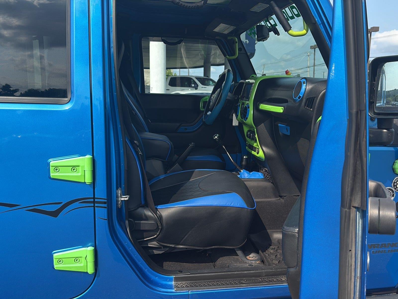 2014 Jeep Wrangler Unlimited Altitude