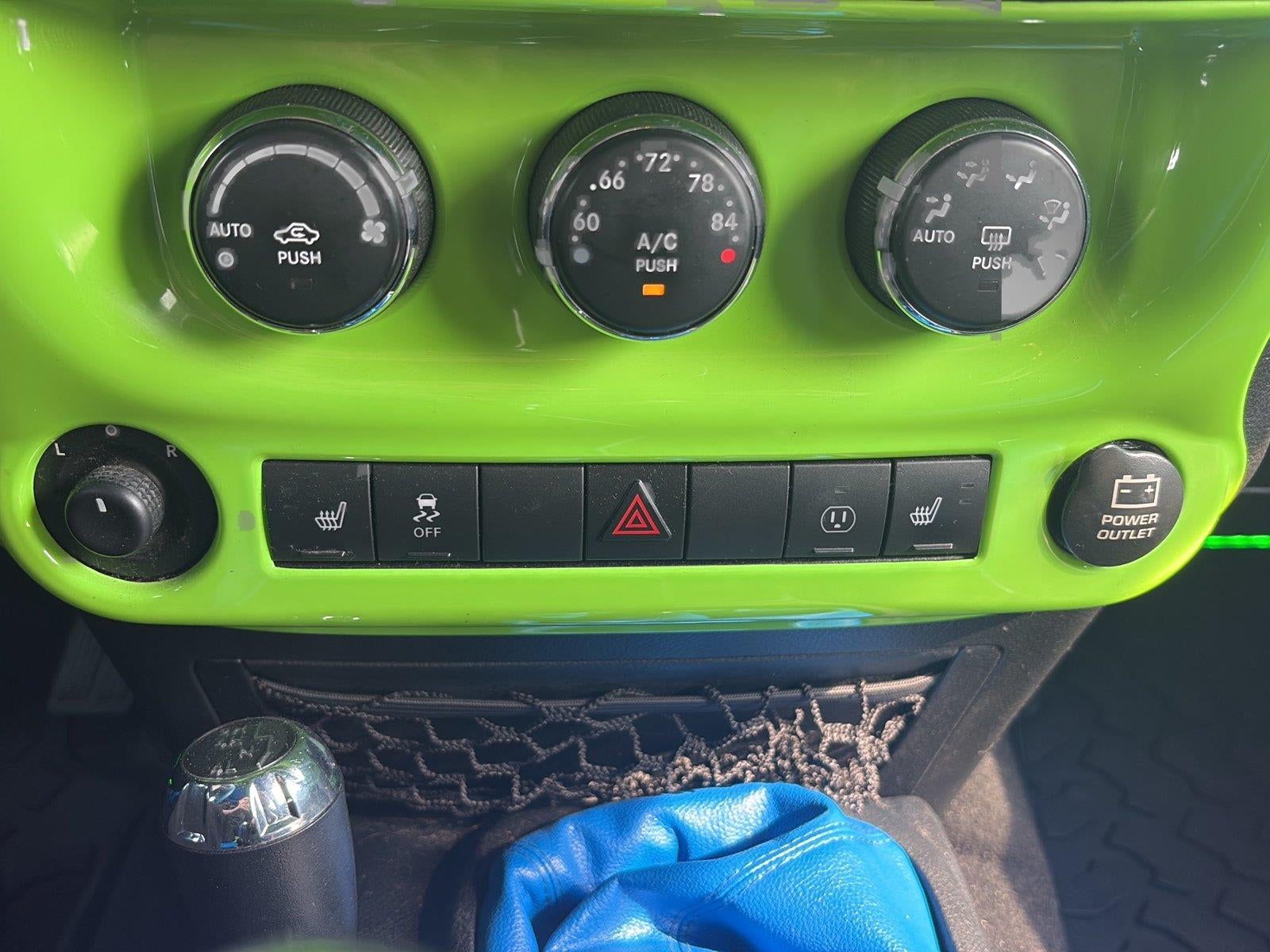 2014 Jeep Wrangler Unlimited Altitude