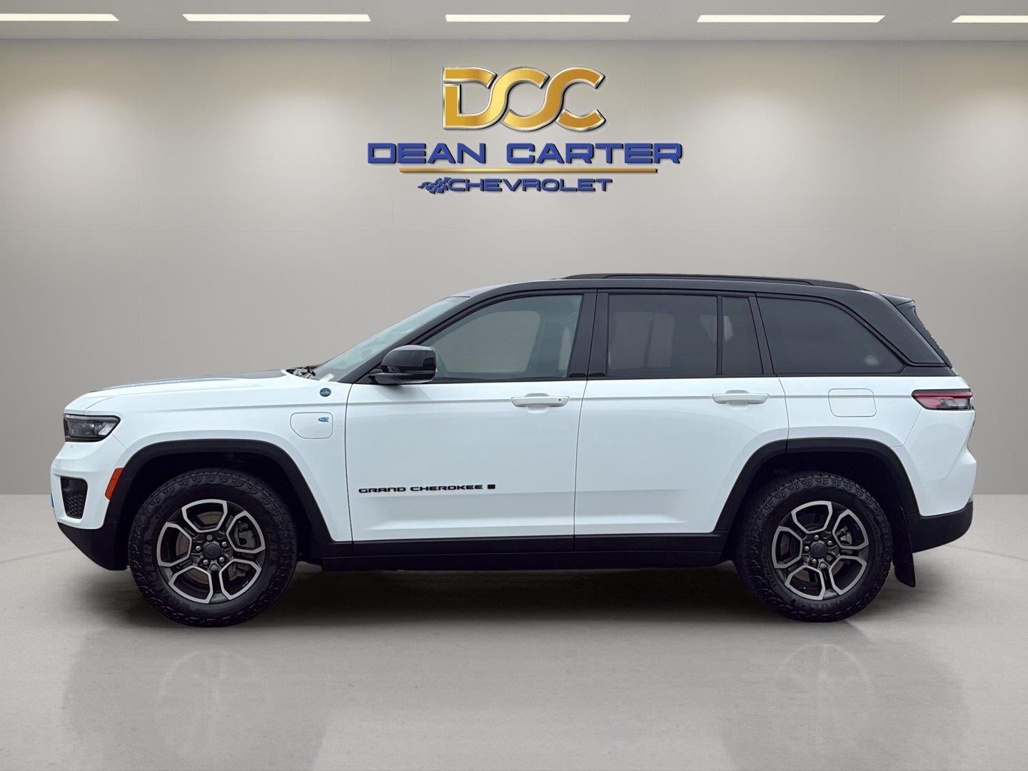 2022 Jeep Grand Cherokee 4xe Trailhawk 4x4