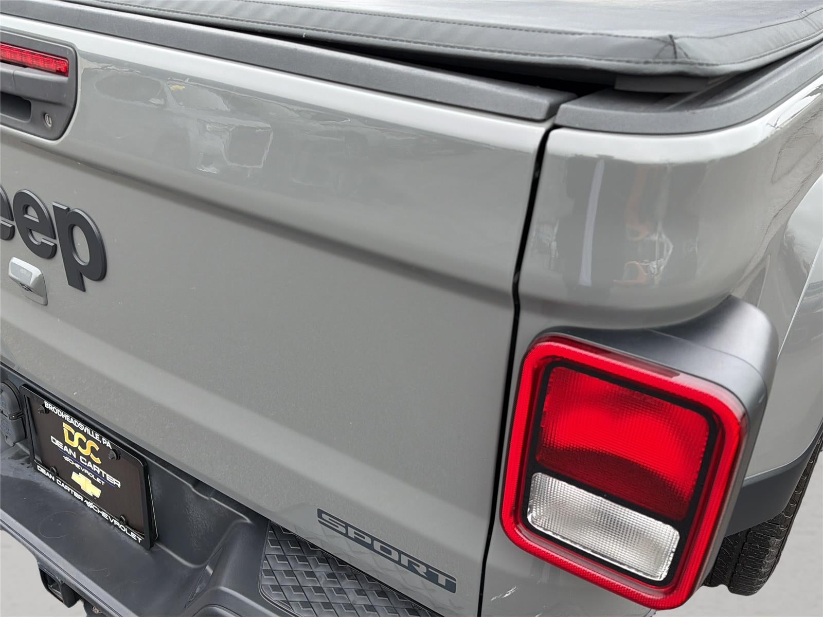 2021 Jeep Gladiator Sport S