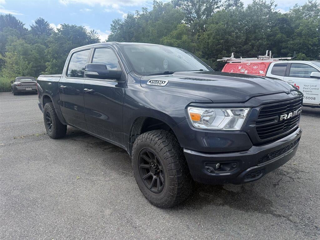 2020 RAM 1500 Big Horn Crew Cab 4x4 5'7" Box