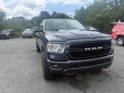 2020 RAM 1500 Big Horn Crew Cab 4x4 5'7" Box
