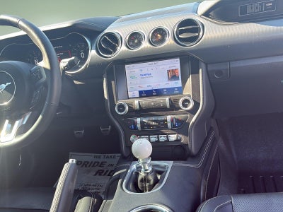 2022 Ford Mustang Mach 1