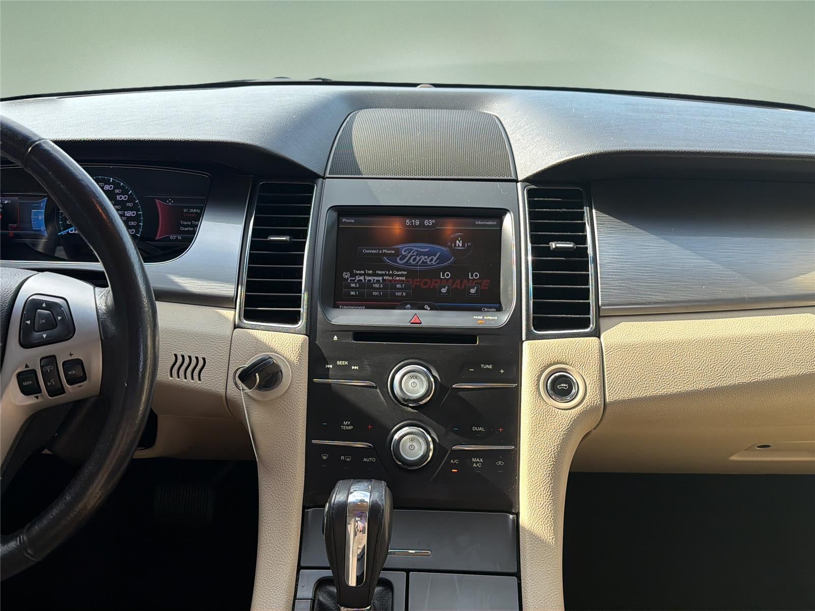 2014 Ford Taurus SEL