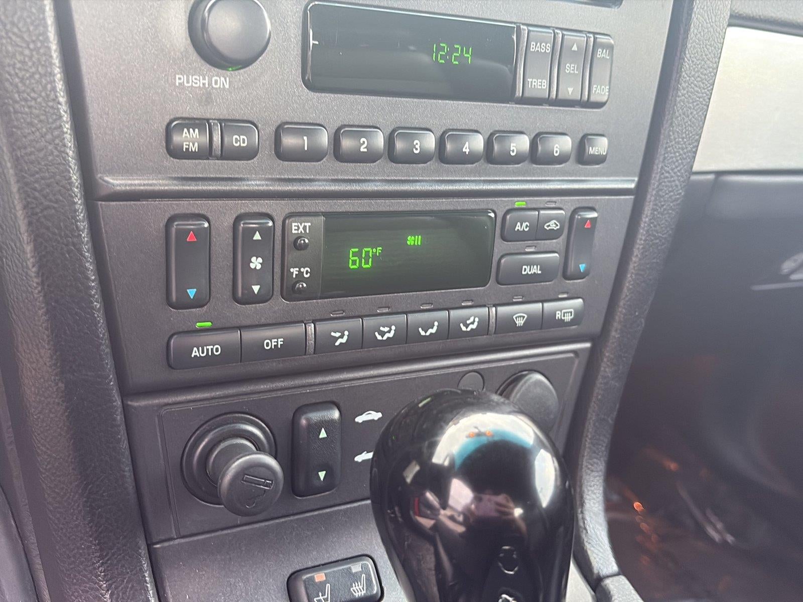 2003 Ford Thunderbird Deluxe