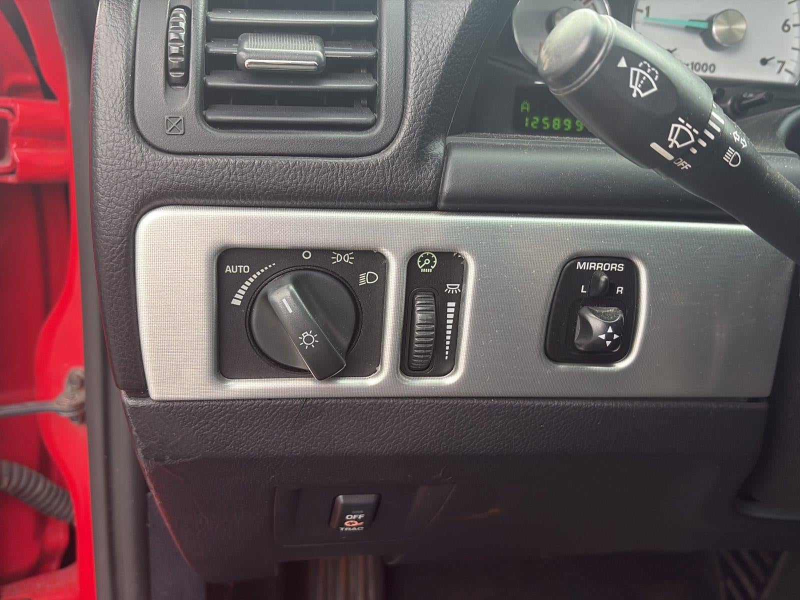 2003 Ford Thunderbird Deluxe