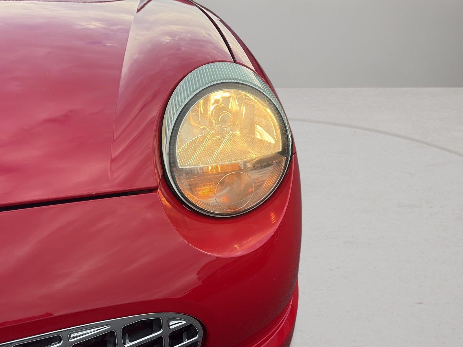 2003 Ford Thunderbird Deluxe