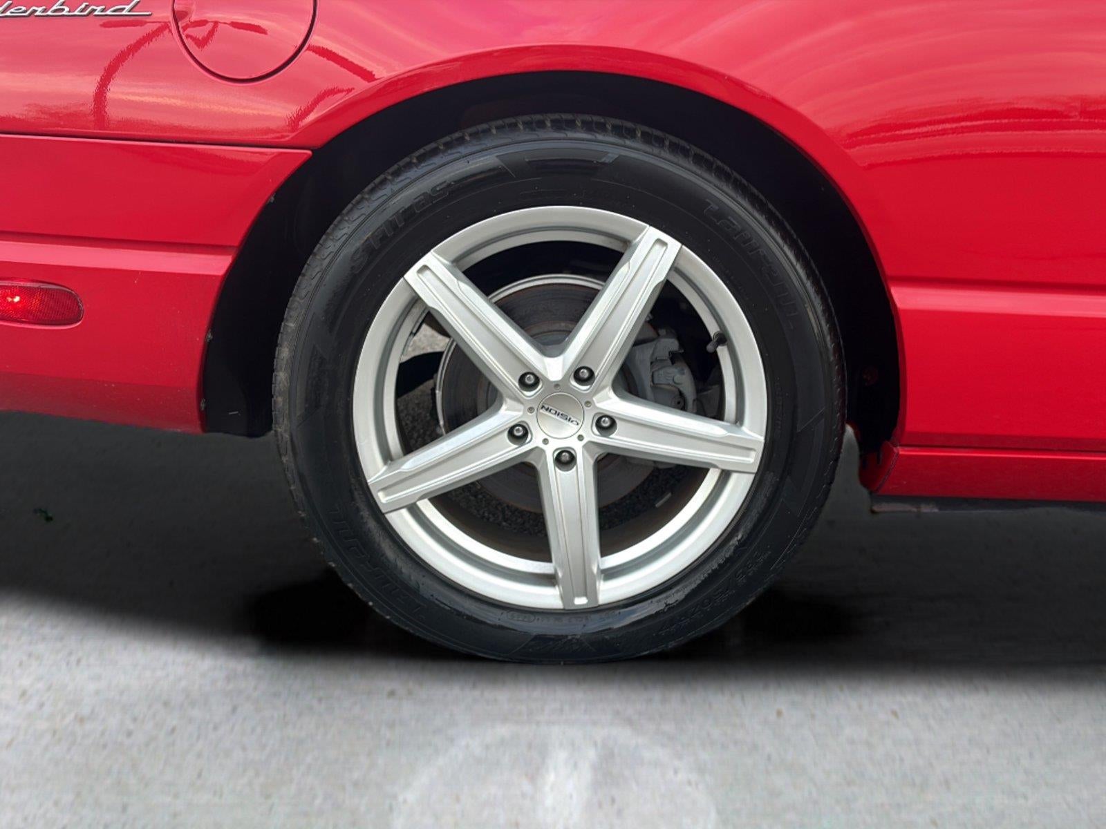 2003 Ford Thunderbird Deluxe