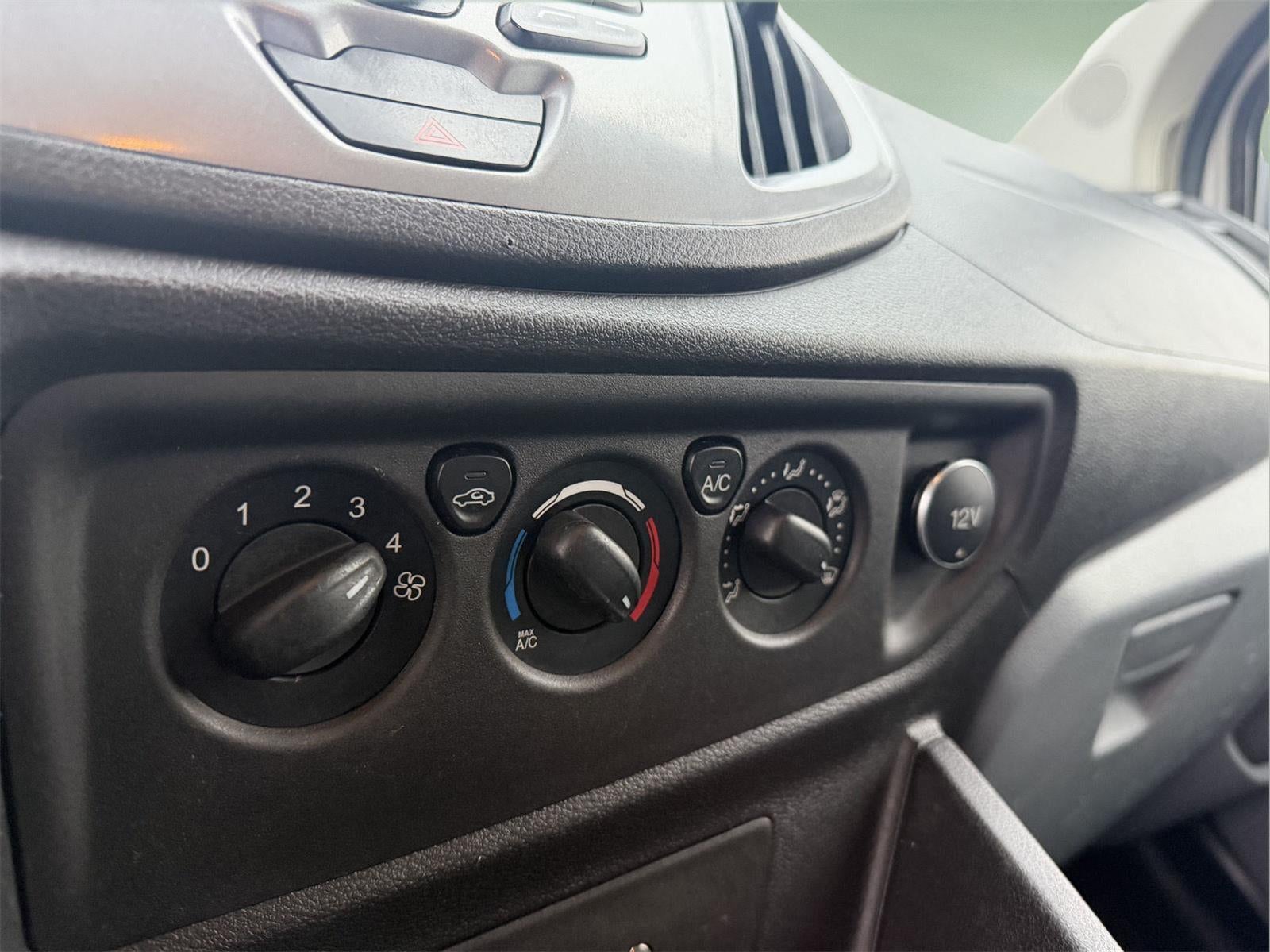 2015 Ford Transit Wagon XL