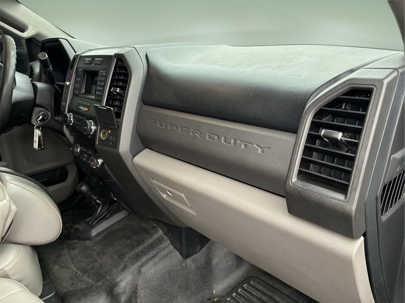 2017 Ford Super Duty F-550 DRW XLT