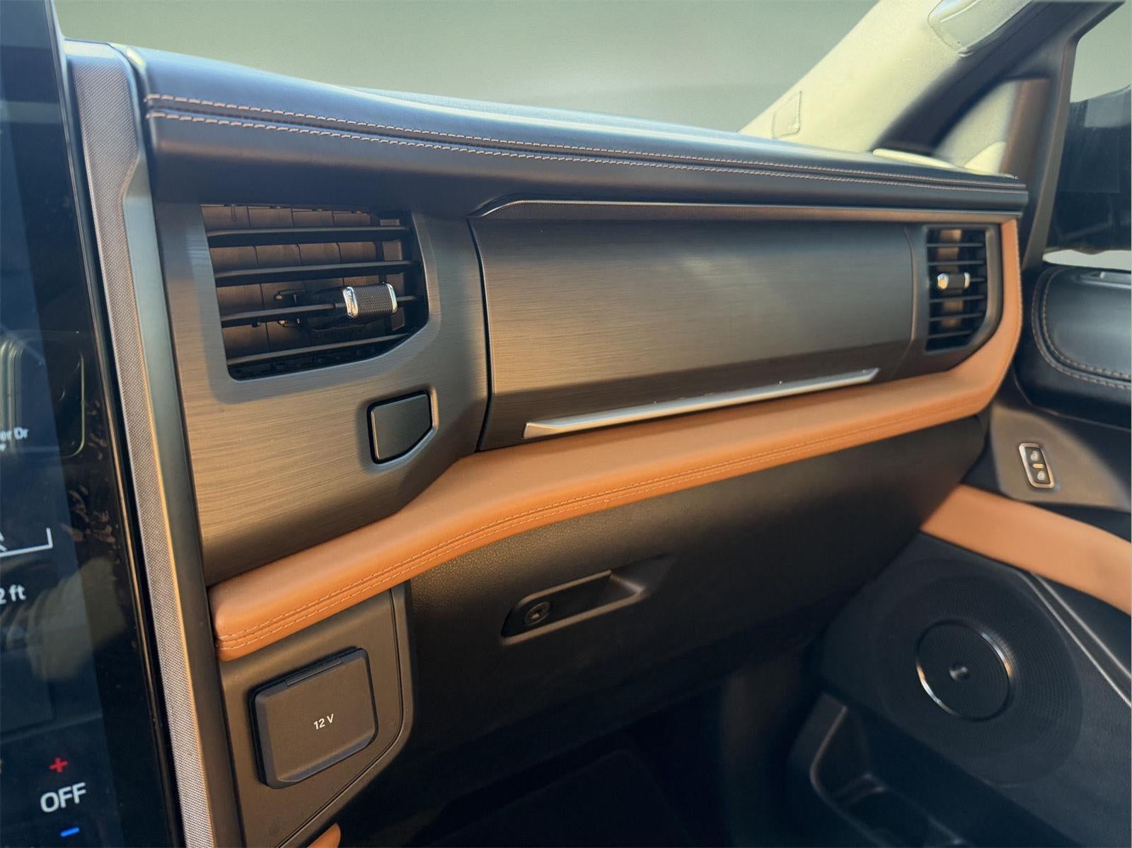 2022 Ford Expedition Platinum