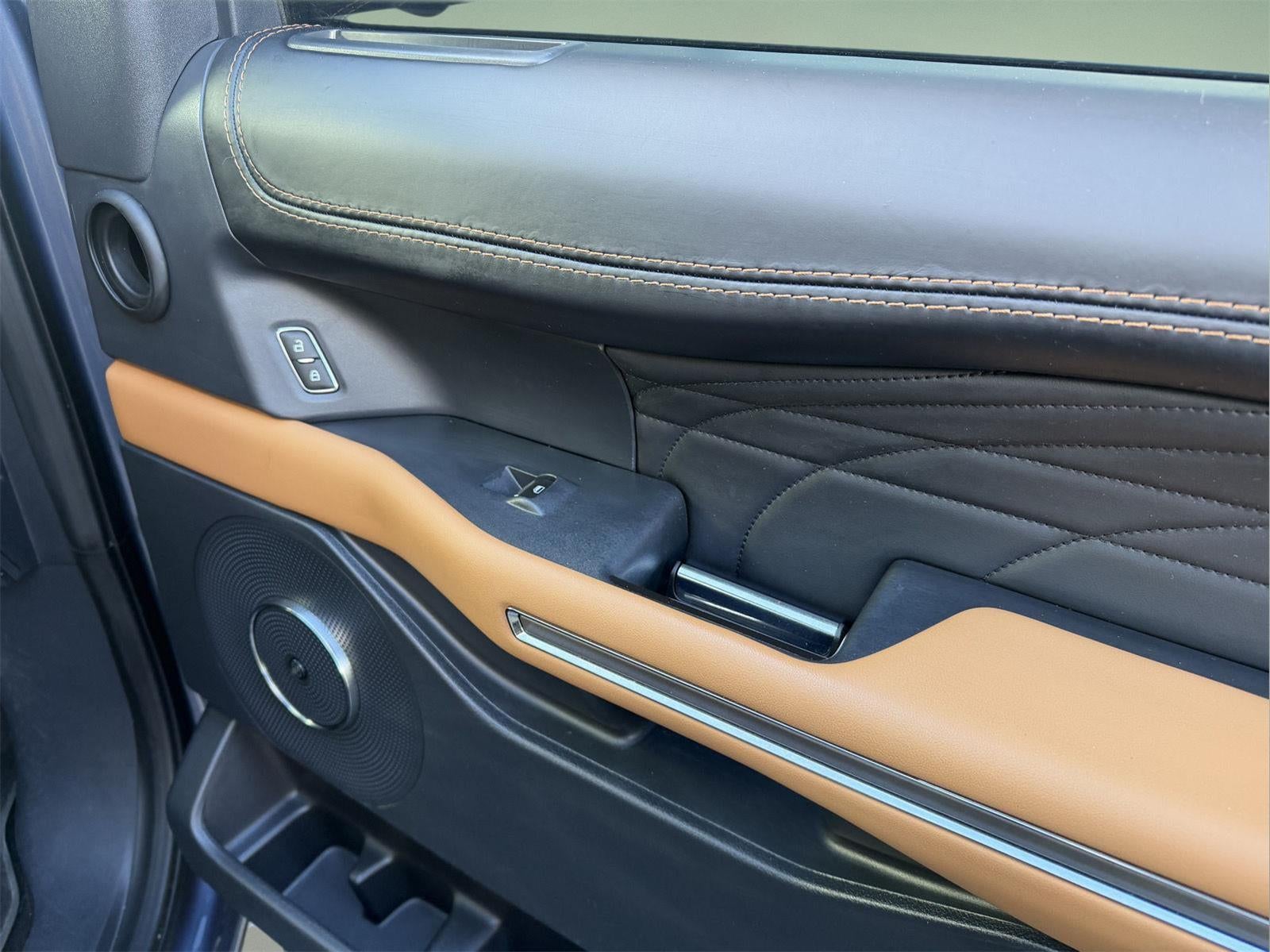 2022 Ford Expedition Platinum