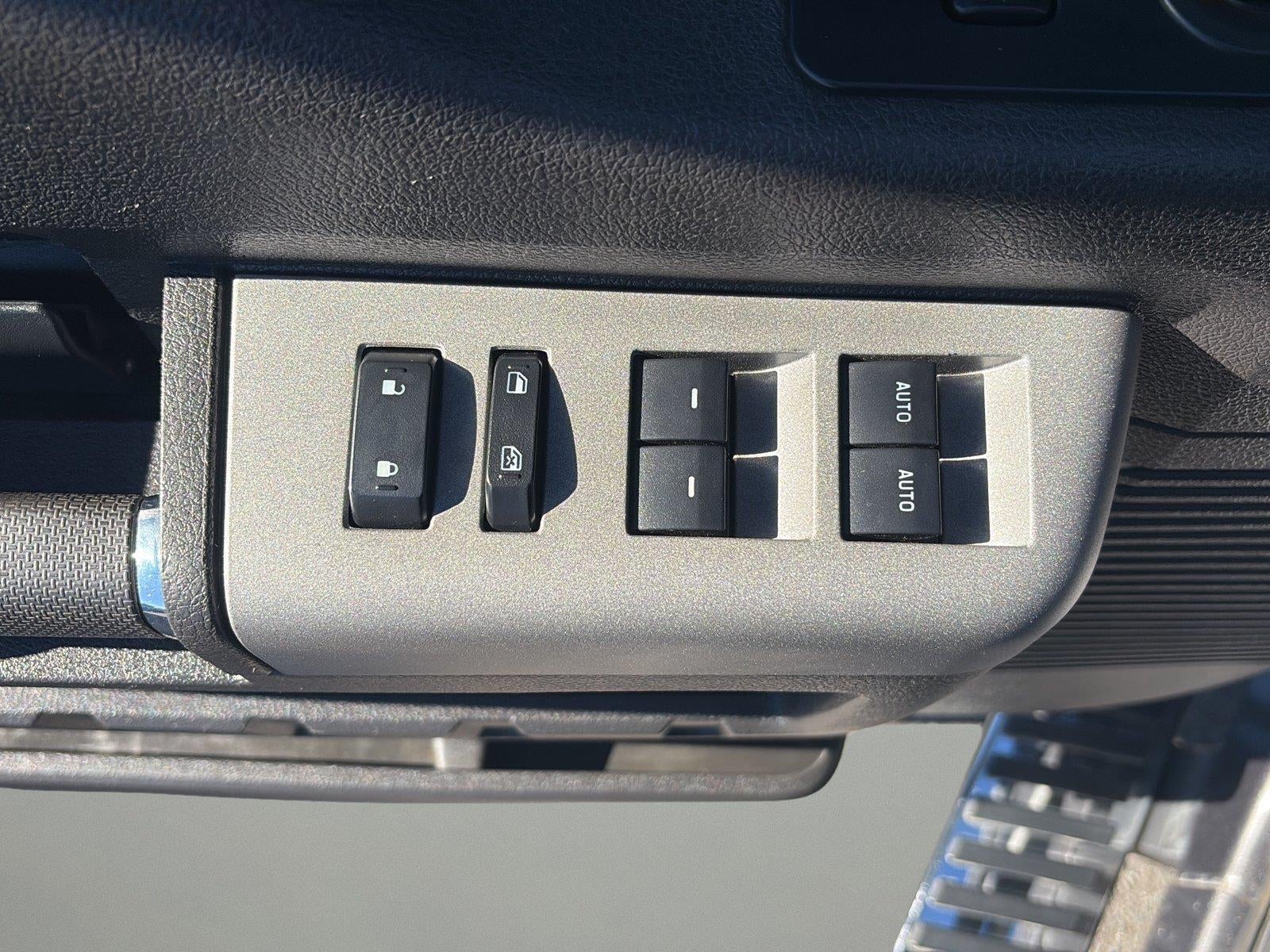 2014 Ford Super Duty F-350 SRW XLT