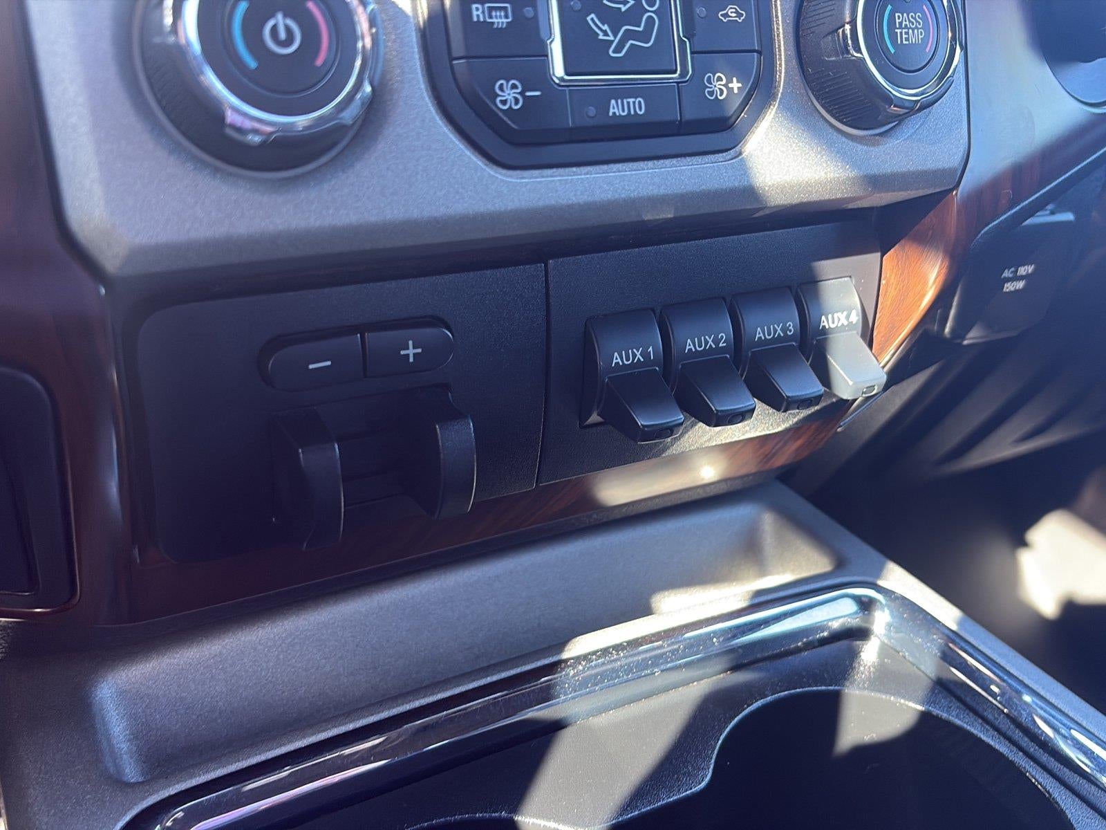 2014 Ford Super Duty F-350 SRW XLT