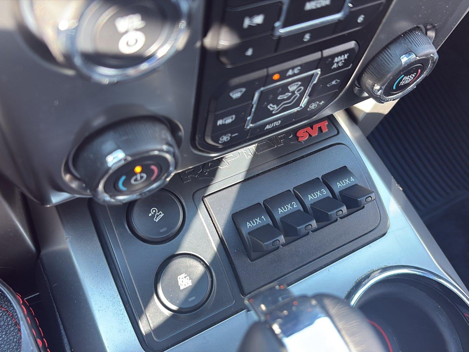 2014 Ford F-150 SVT Raptor