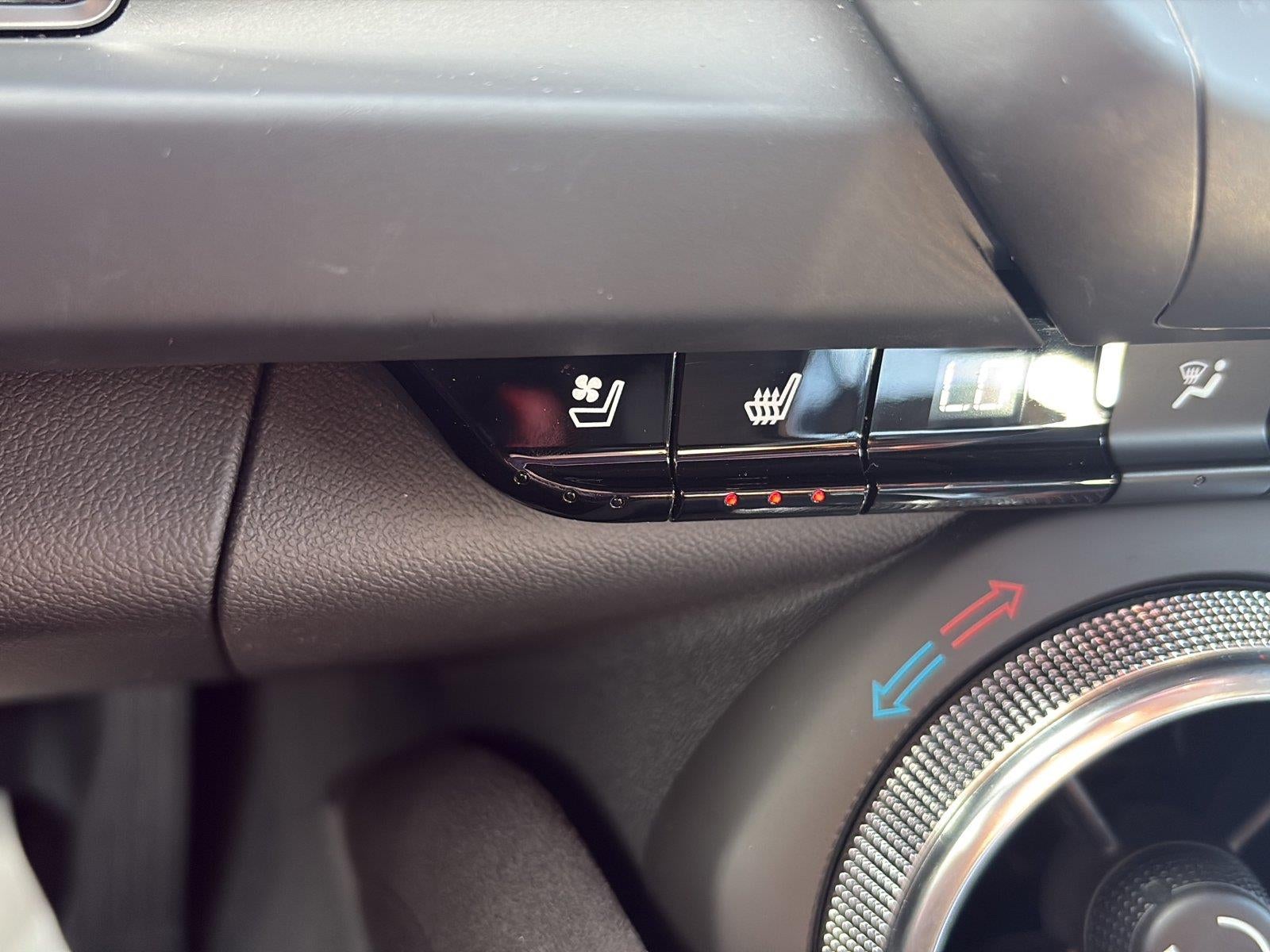 2021 Chevrolet Camaro 2LT