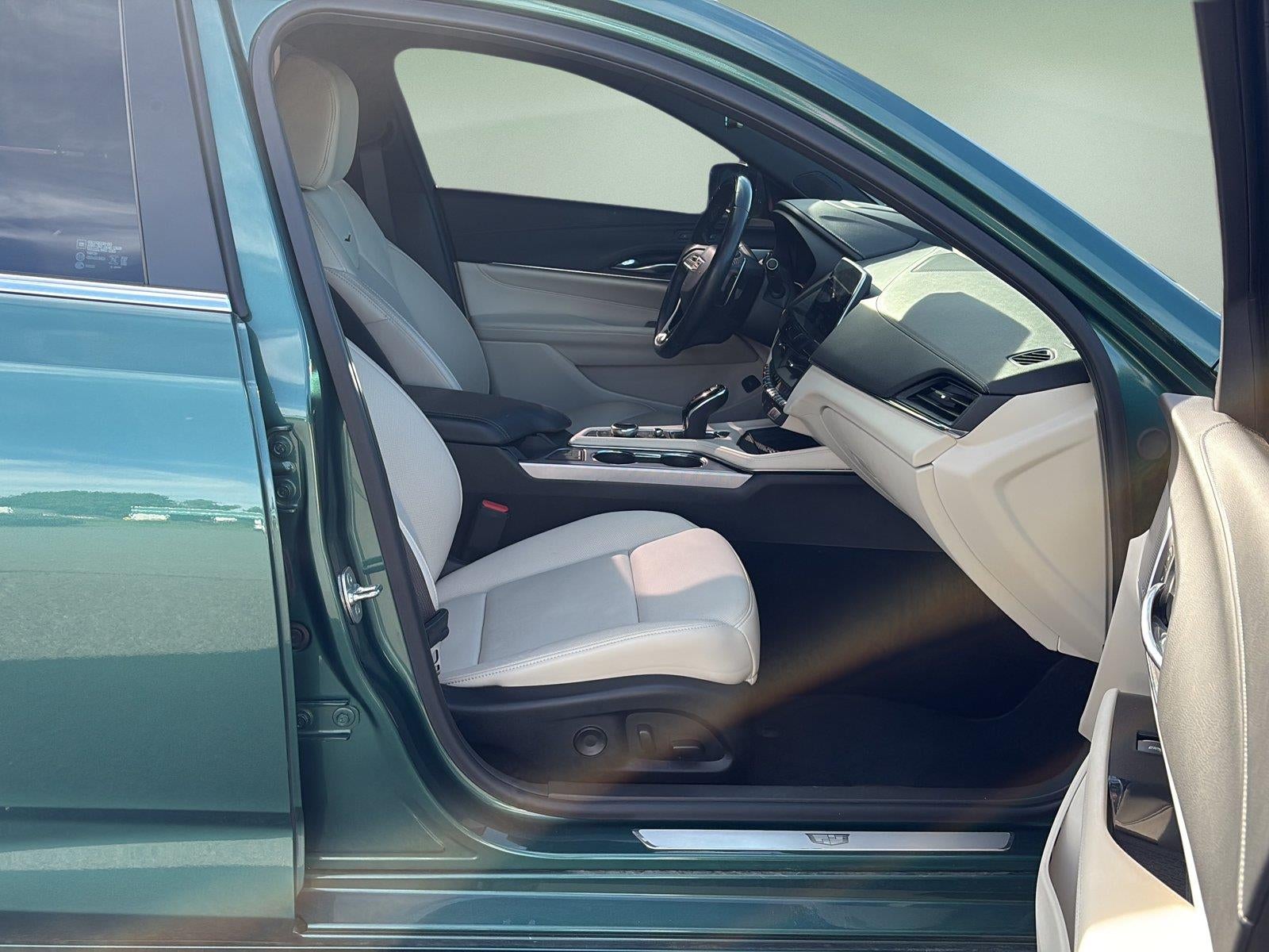 2025 Cadillac CT4 Premium Luxury