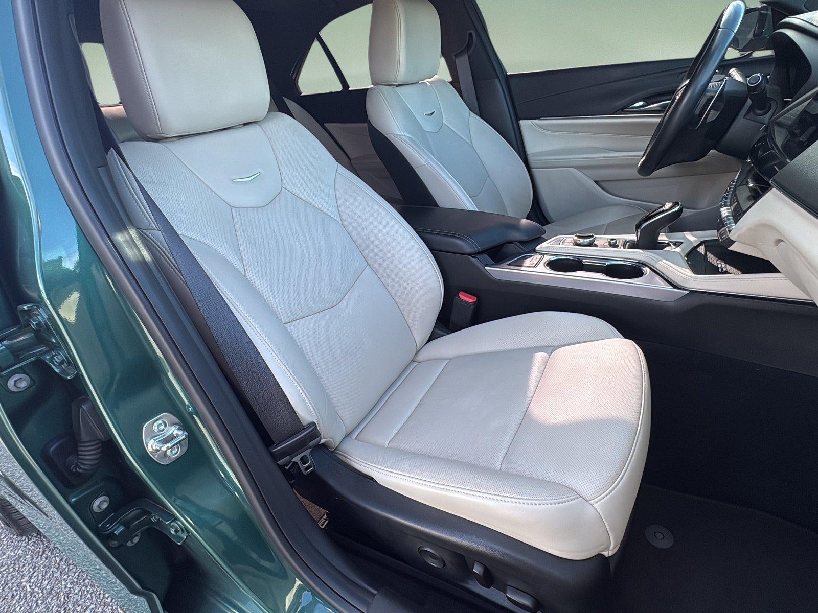 2025 Cadillac CT4 Premium Luxury