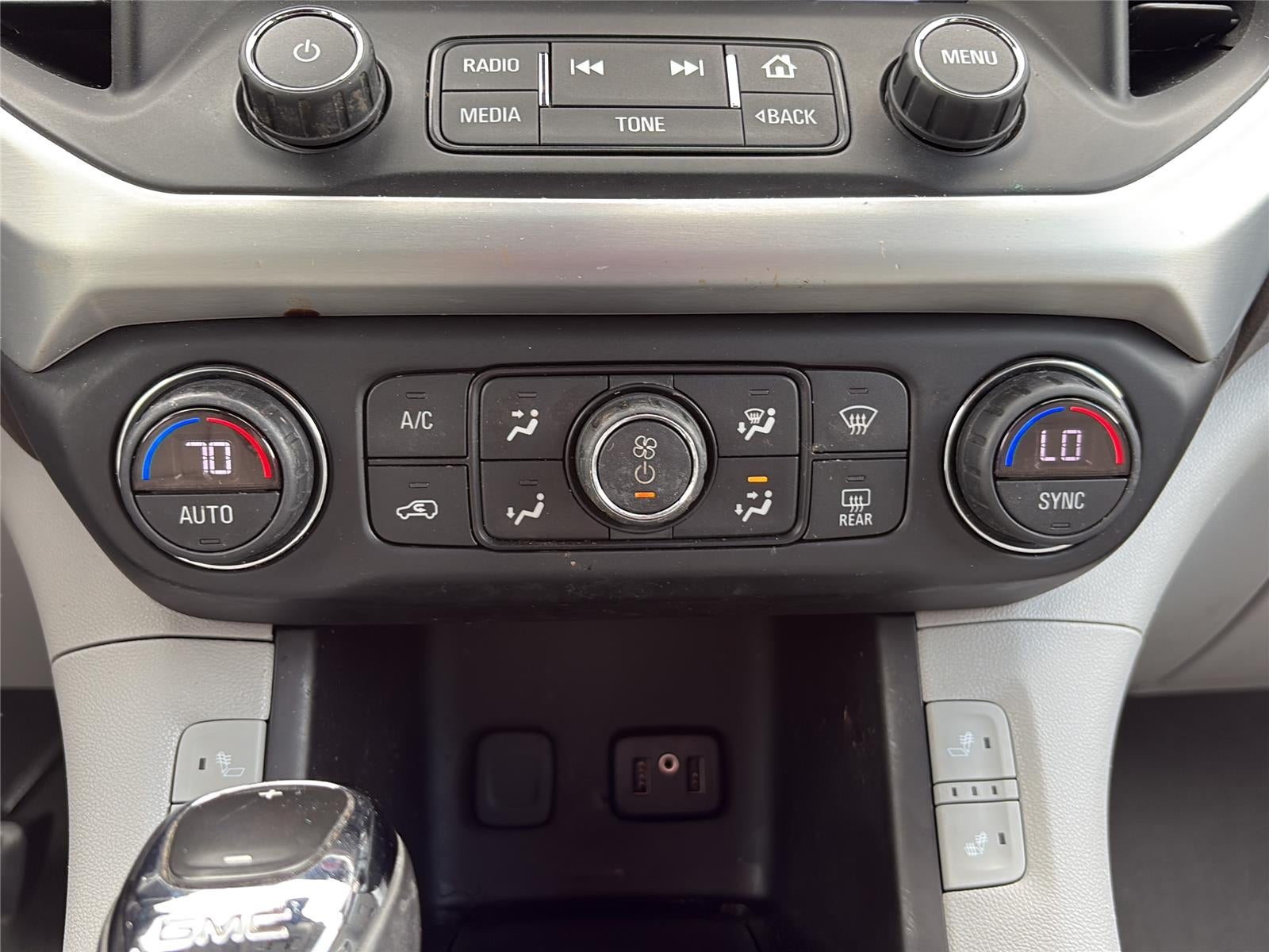 2019 GMC Acadia SLT
