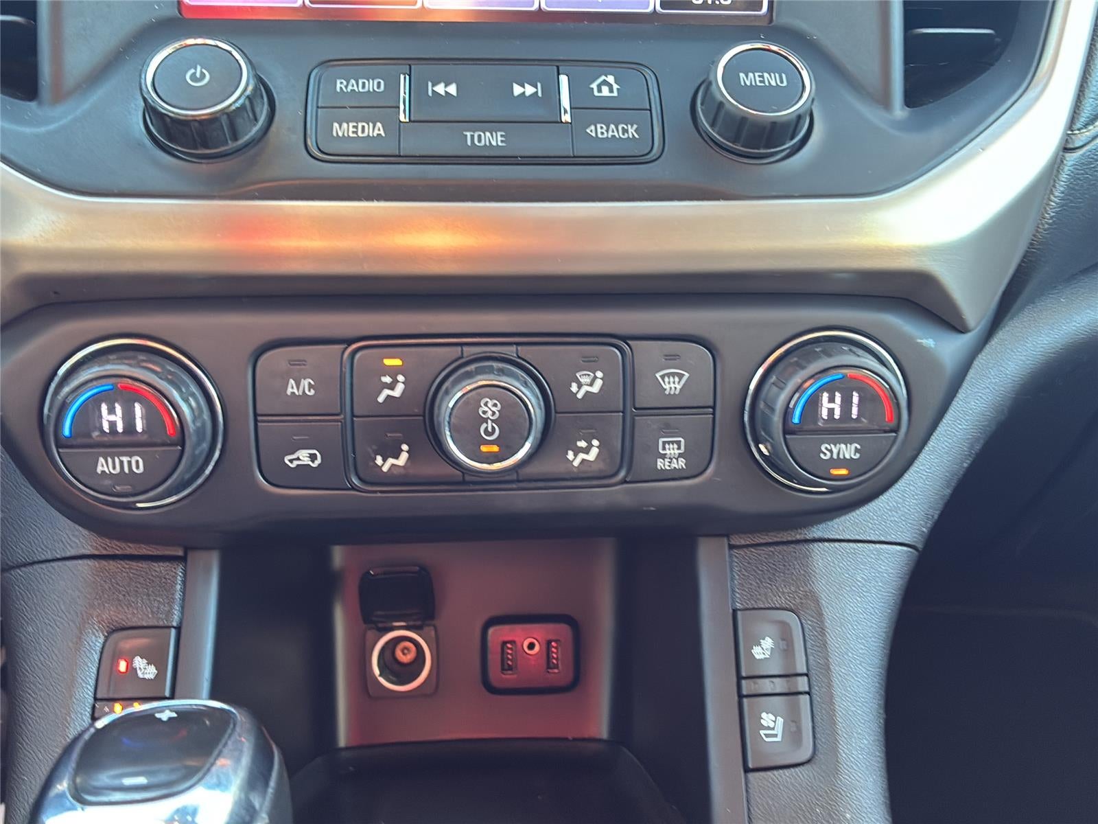 2017 GMC Acadia Denali