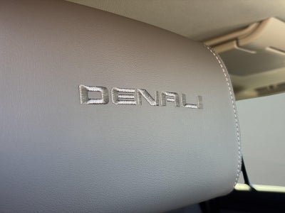 2020 GMC Yukon XL Denali