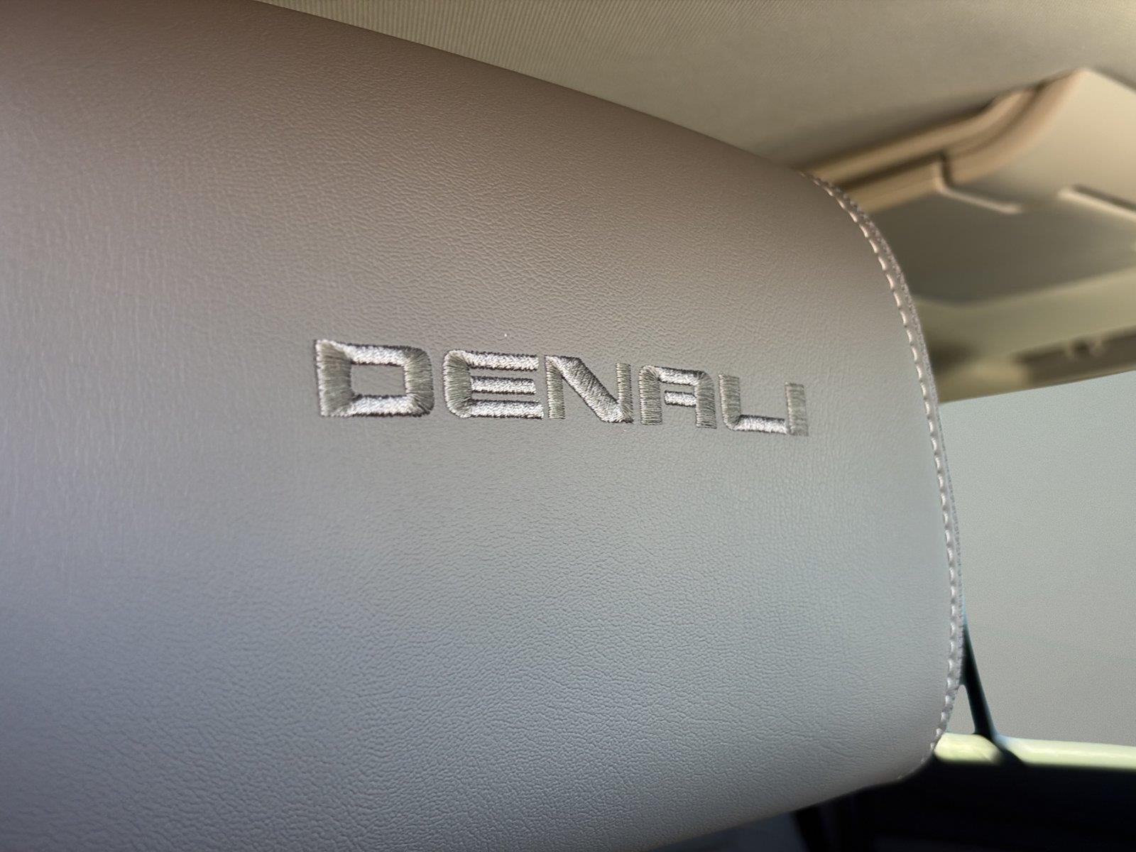 2020 GMC Yukon XL Denali