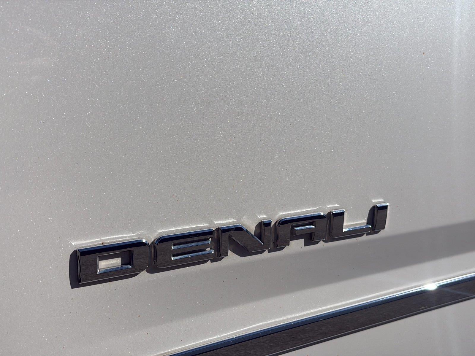 2020 GMC Yukon XL Denali