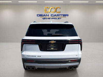 2024 Chevrolet Traverse LT