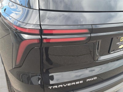 2025 Chevrolet Traverse LT