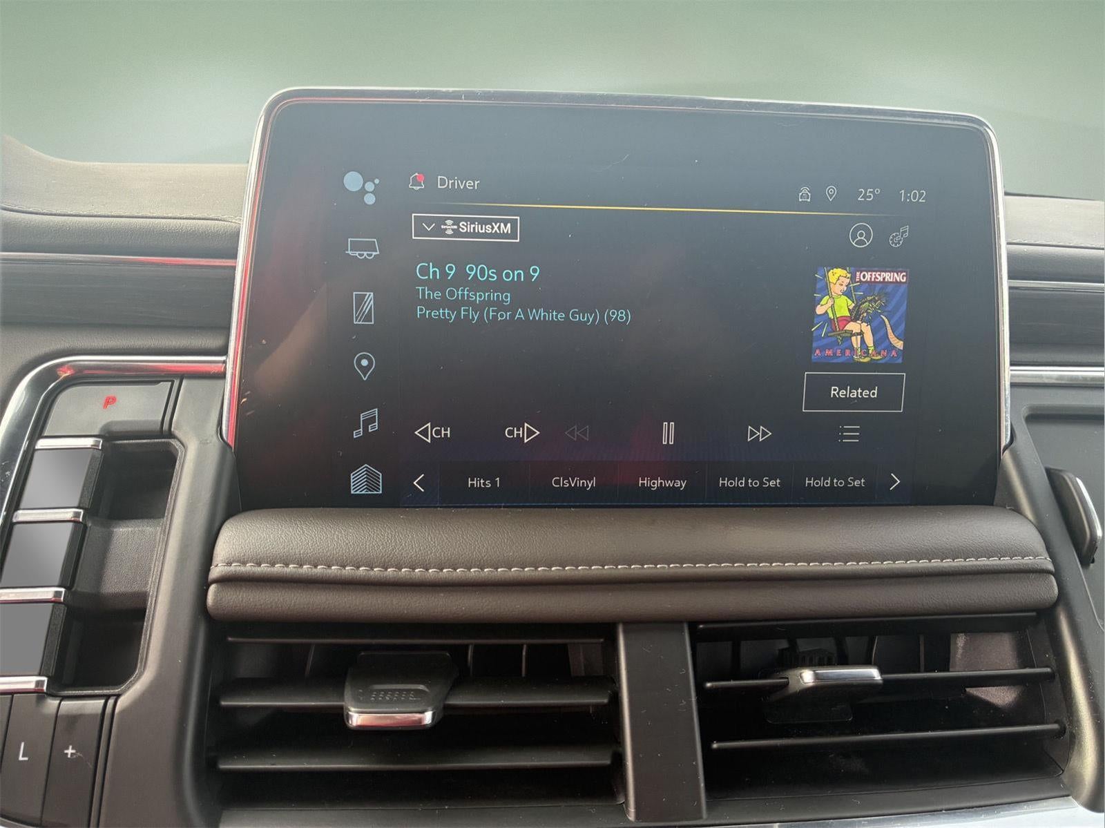 2024 Chevrolet Suburban LT