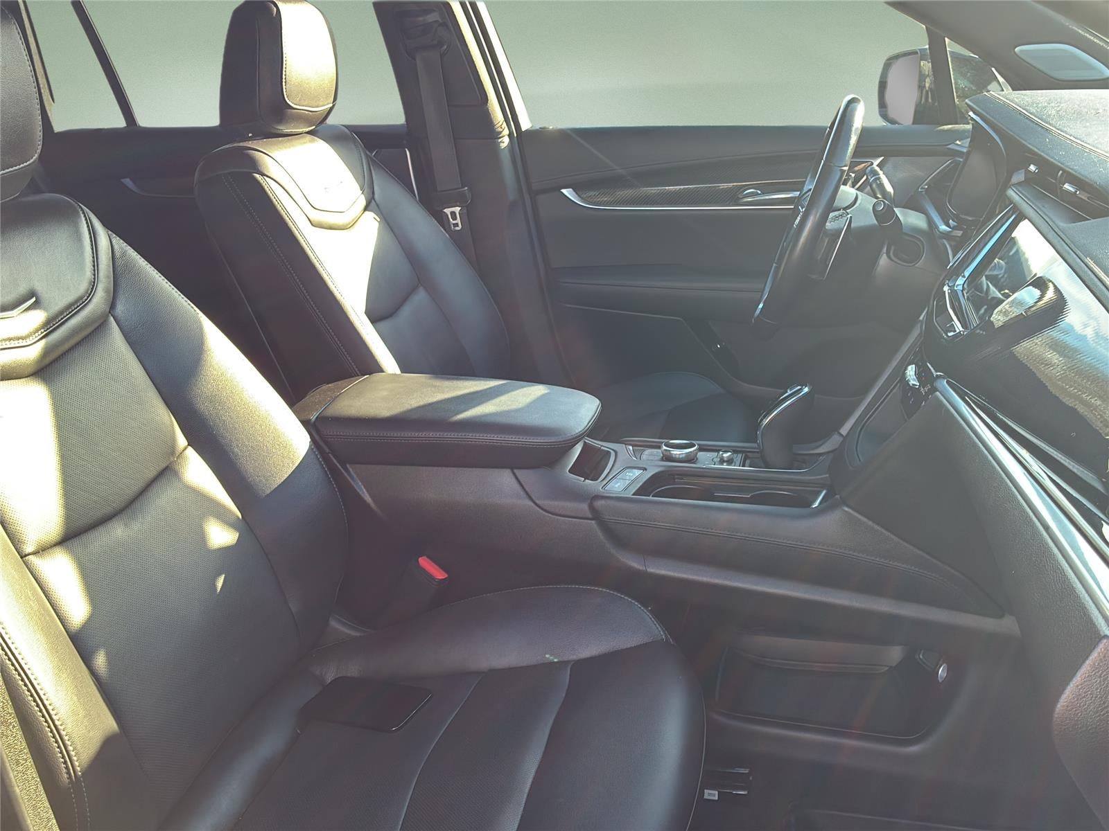 2023 Cadillac XT6 Sport