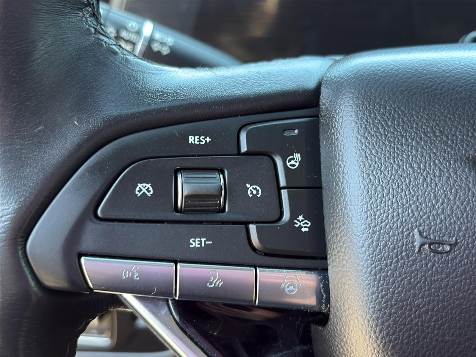 2022 Cadillac Escalade ESV Sport