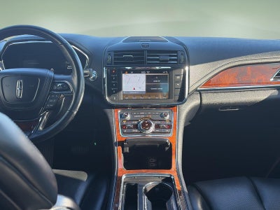 2017 Lincoln Continental Select