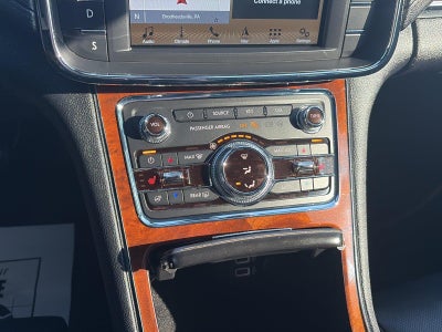 2017 Lincoln Continental Select