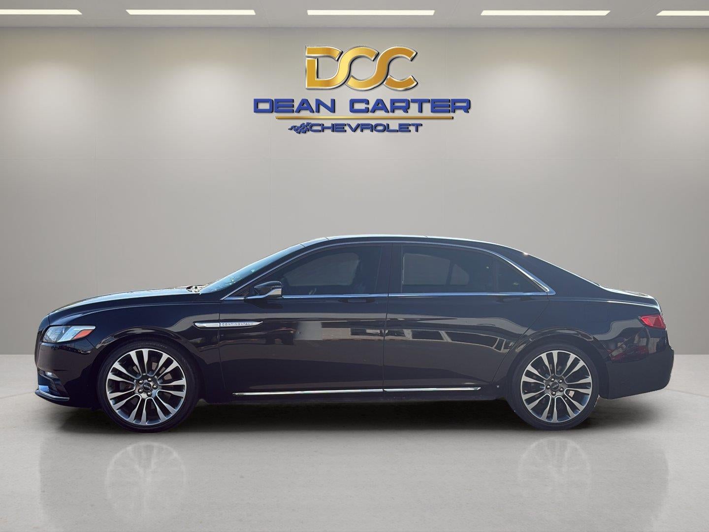 2017 Lincoln Continental Select