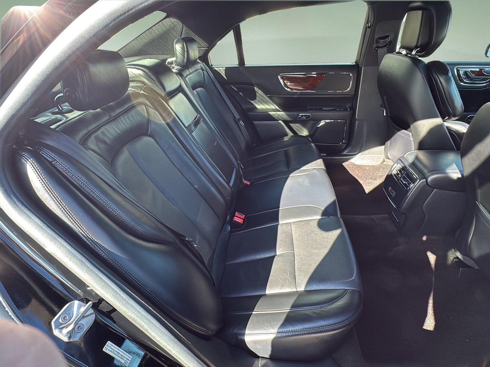 2017 Lincoln Continental Select