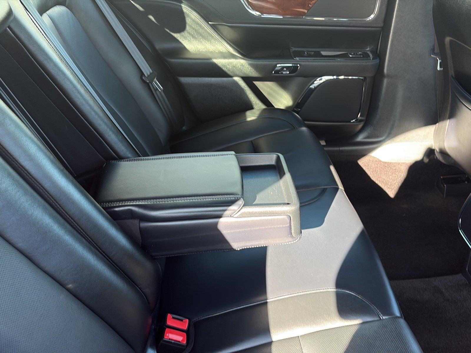 2017 Lincoln Continental Select