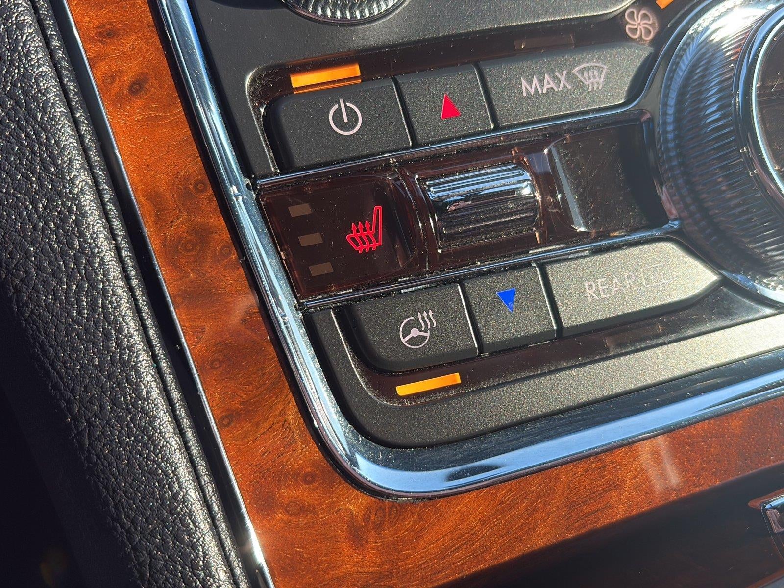 2017 Lincoln Continental Select