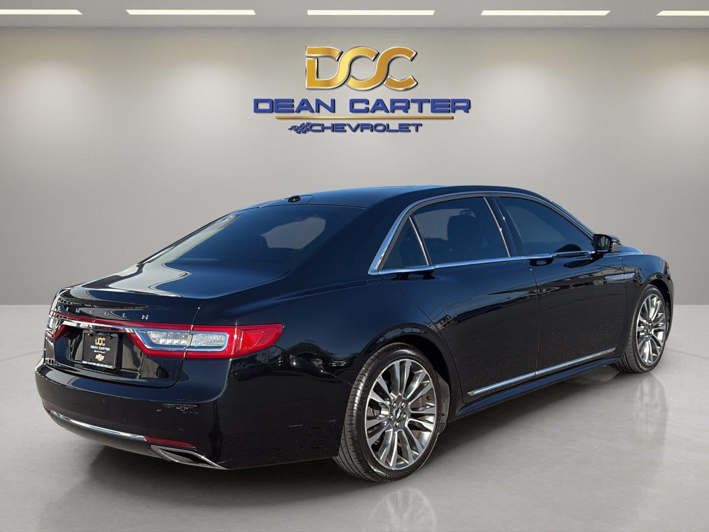 2017 Lincoln Continental Select