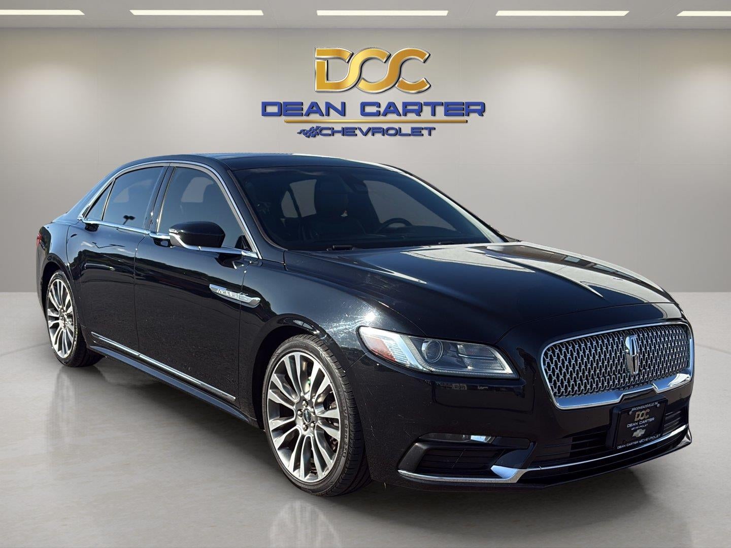2017 Lincoln Continental Select