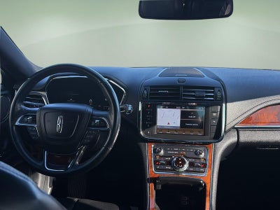 2017 Lincoln Continental Select