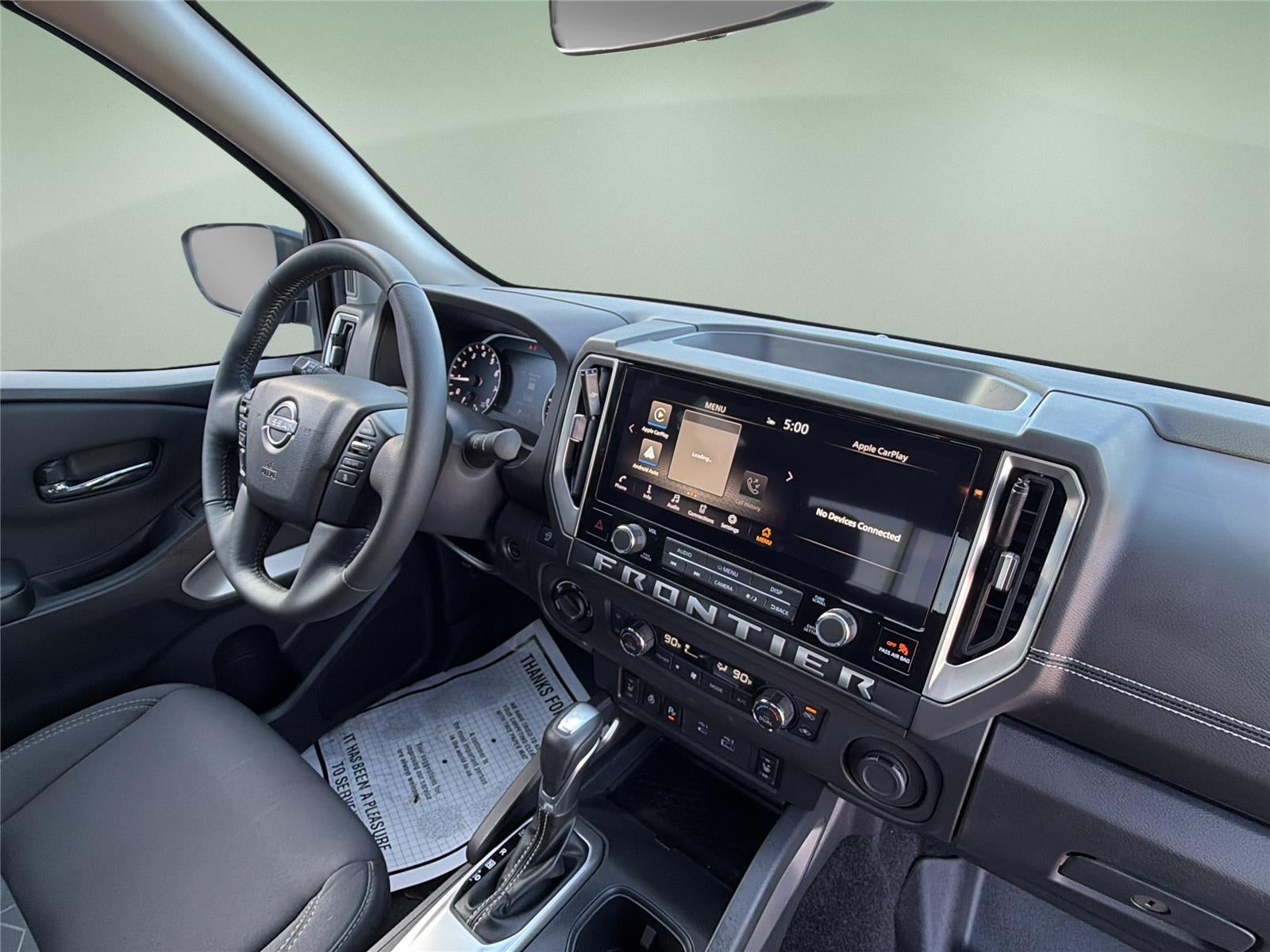 2025 Nissan Frontier SV