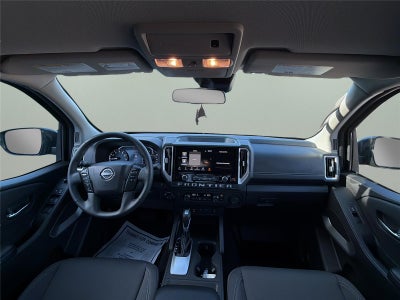 2025 Nissan Frontier SV