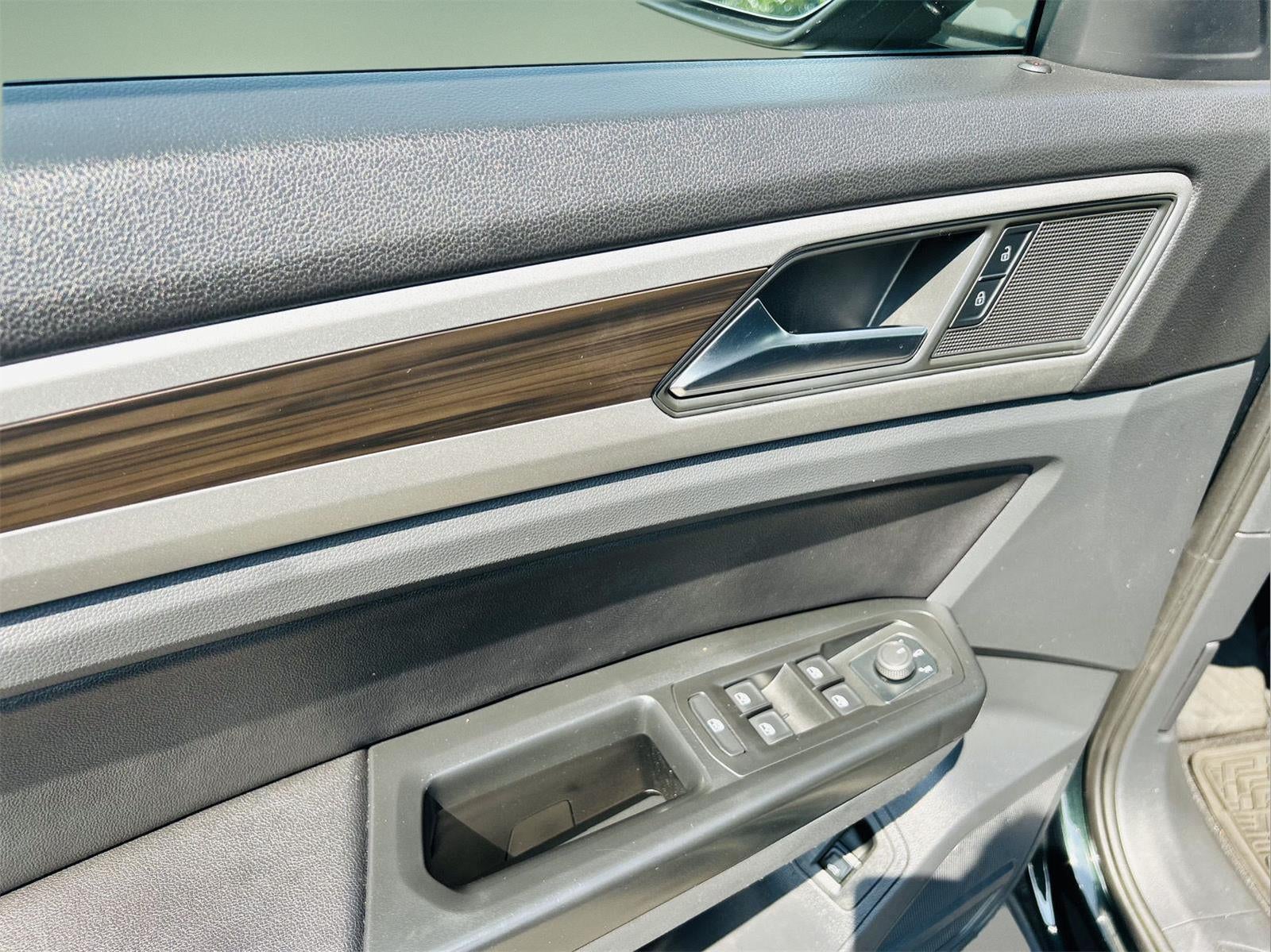 2021 Volkswagen Atlas 2.0T SE w/Technology