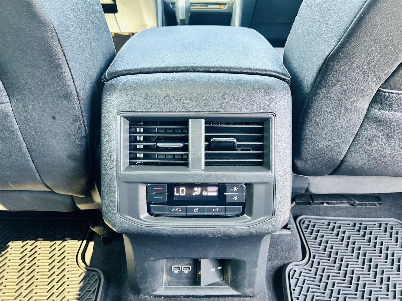 2021 Volkswagen Atlas 2.0T SE w/Technology