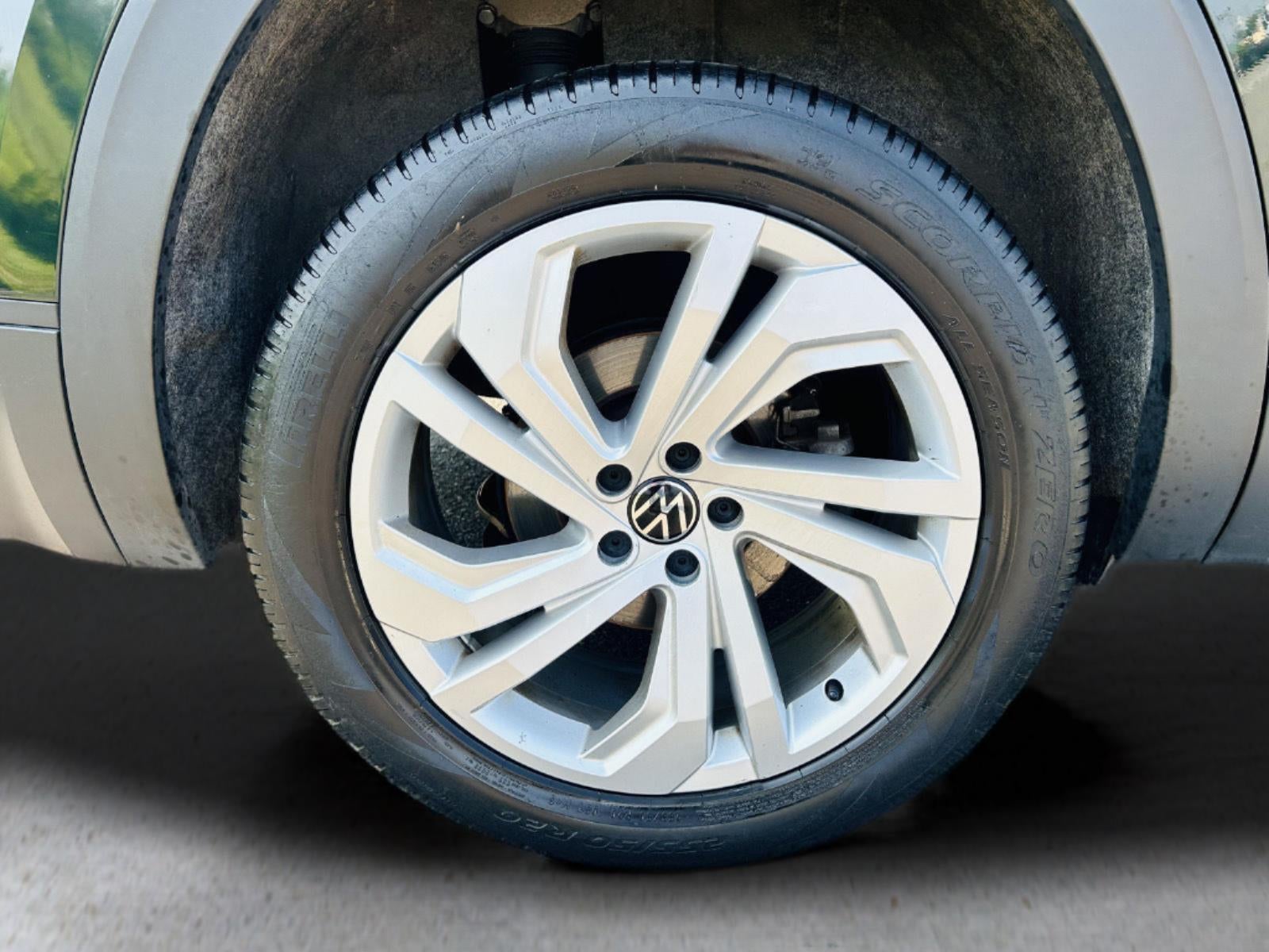 2021 Volkswagen Atlas 2.0T SE w/Technology