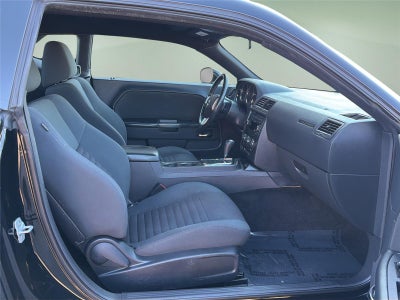 2012 Dodge Challenger SXT