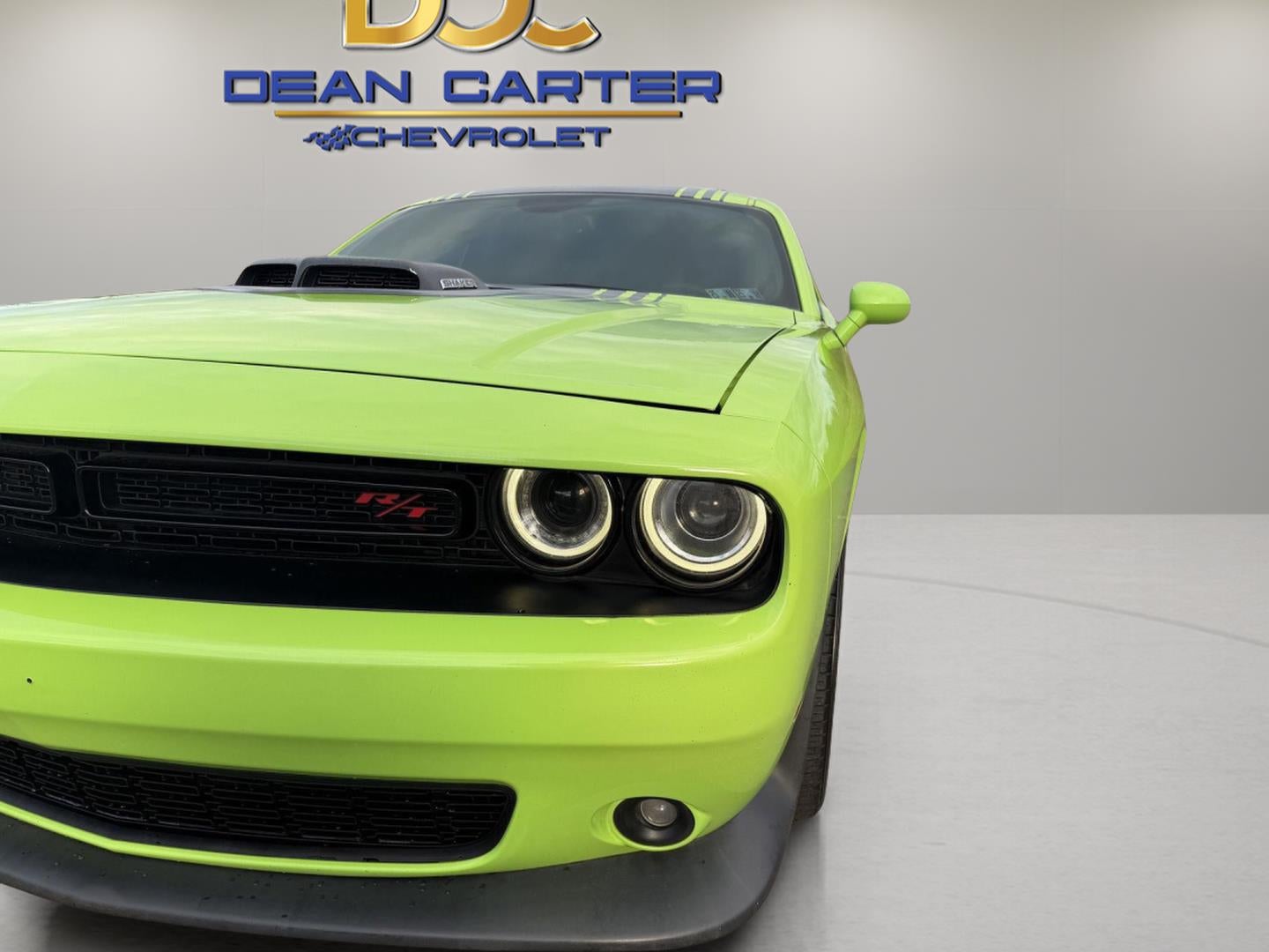 2015 Dodge Challenger R/T Shaker