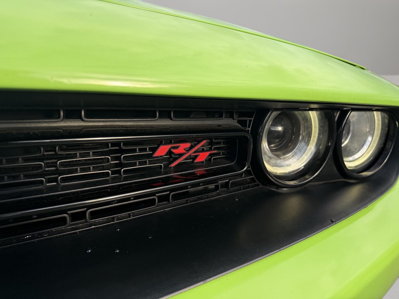 2015 Dodge Challenger R/T Shaker